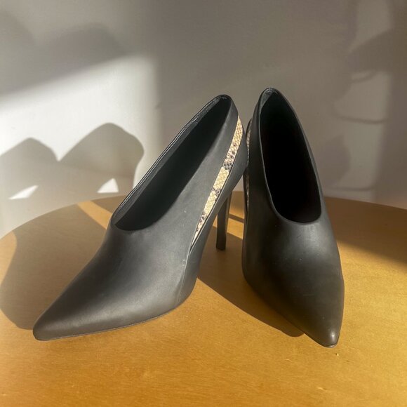 Tibi Lena Black Snakeskin leather Heels Size US 7.5 EU 37.5 - Picture 2 of 7